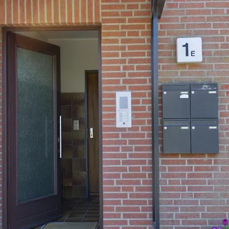 Semesterbostad Inselblume 60 - In *